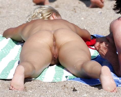 Candid Ass Beach Butt Voyeur Bikini Booty Hot Mature Naked