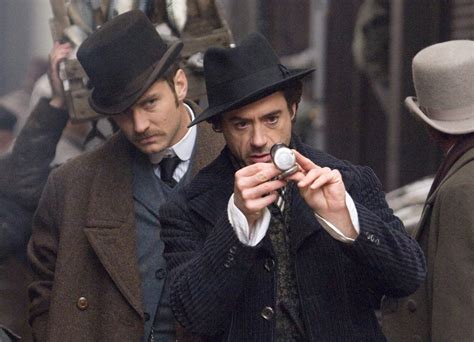 Legendärer Detektiv Voll In Action Robert Downey Jr Und Jude Law In