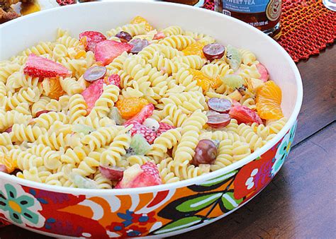This is an article about healthy food, veggies, and fruit salad decoration. Summer Potluck Ideas | Pasta Fruit Salad Recipe
