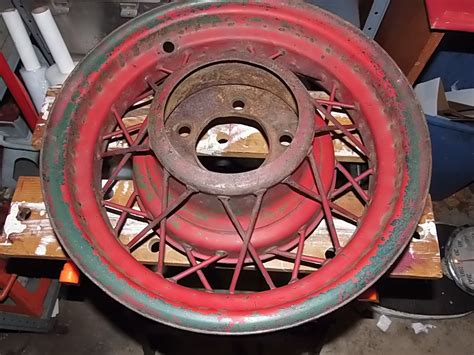 1935 Ford 16 Inch Wire Wheel One Very Good Sold The Hamb