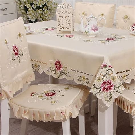 High Quality Hollow Embroidered Table Cloth Elegant Design Home Hotel