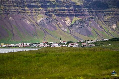 Grundarfjordur The Town Of Kirkjufell Attractions In Iceland Arctic