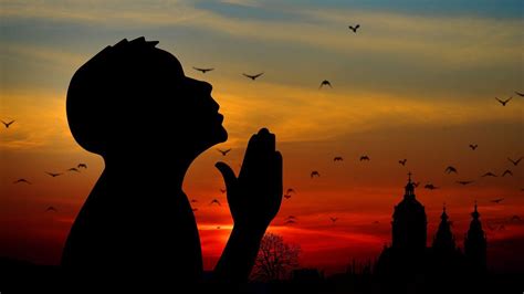 Praying Hd Wallpapers Top Free Praying Hd Backgrounds Wallpaperaccess