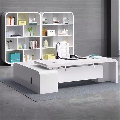 New Luxury Modern Simple Elegant Office Furniture White Wooden Boss