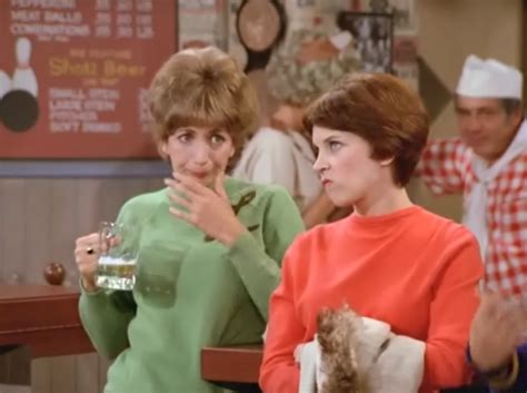 Laverne And Shirley Laverne And Shirley Image 17694562 Fanpop