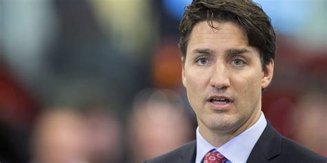 Canadian Lawmakers Drop Probe Of Trudeaus Elbow Wsj