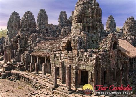 Đại sứ việt nam tại campuchia trên facebook cá nhân nói về chuyến công tác cứu trợ cho bà con người campuchia và người gốc việt đang gặp khó khăn vì phong toả ở phnom penh. Tour Campuchia - Miền tây Vietnam (10N9Đ)