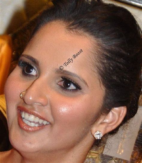 Indian Tennis Player Sania Mirza Hot Oily Face Nose Ring Pics Tolly Boost