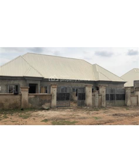 For Sale Bedroom Bungalow Idu Raliway Station Idu Industrial Abuja