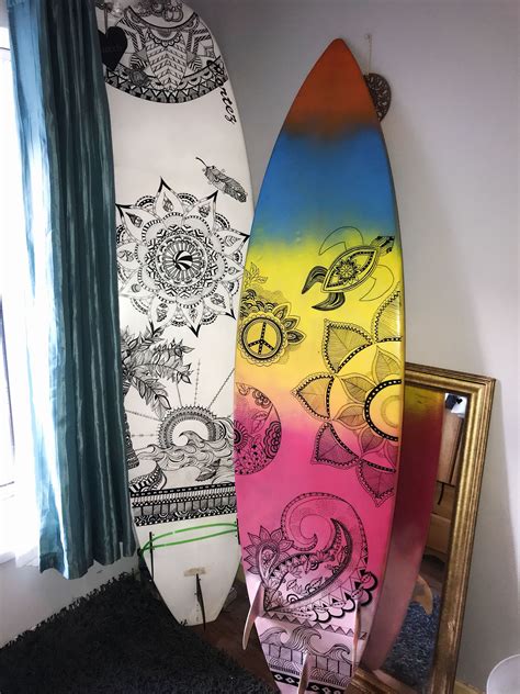 Custom Surfboard Art Spray Painting Free Hand Drawing Surfboard Art