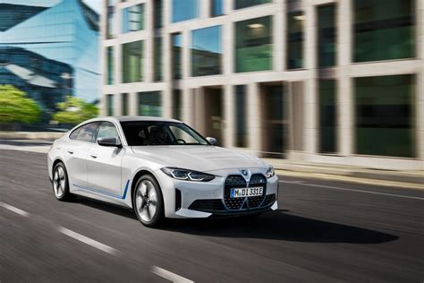 BMW i4正式亮相 & M Power首度推出電動車款-動力底盤篇 - Yahoo奇摩汽車機車