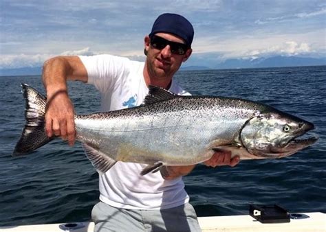How To Catch Salmon Fishing Tips