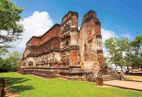 Ancient City Of Polonnaruwa Baywalk Tours