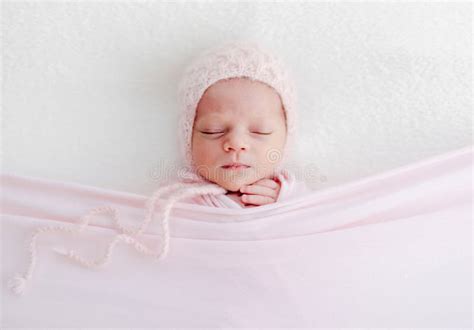 Sleeping Newborn Baby Girl Stock Image Image Of Baby 188194349