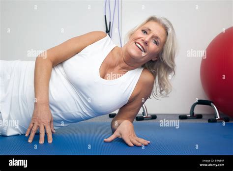 Fitness Mature Woman Stock Photo Alamy
