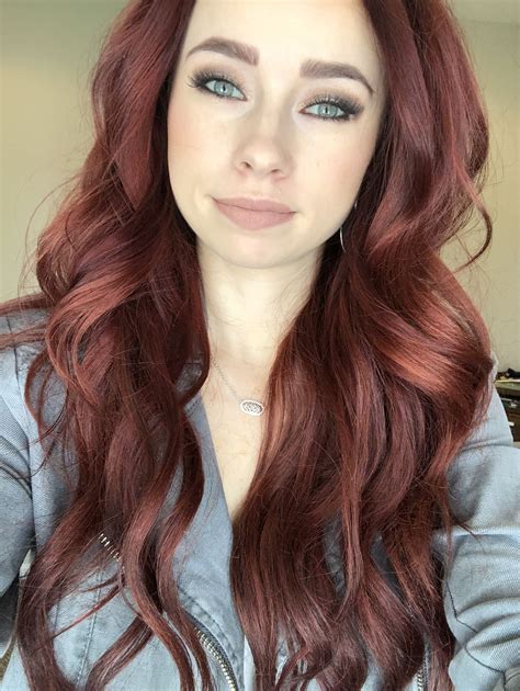 Eyeshadow Colors For Green Eyes And Red Hair Wavy Haircut
