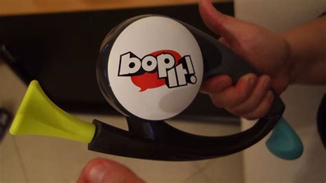 Test Bop It Version 2016 Hasbro Youtube