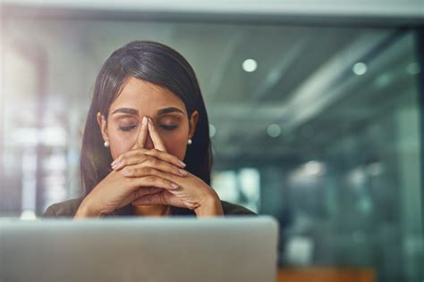 Women More Likely Than Men To Feel Stressed About Finances In Bc
