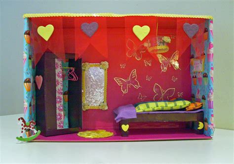 After using all my shoeboxes for that project, i was left with a bunch of shoebox lids and the crafter in me knew i couldn't just throw them out! Shoe Box Bedroom | Flickr - Photo Sharing!