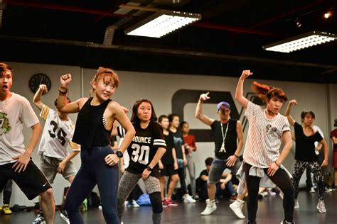 9 hip hop dance classes for total beginners from 10 class