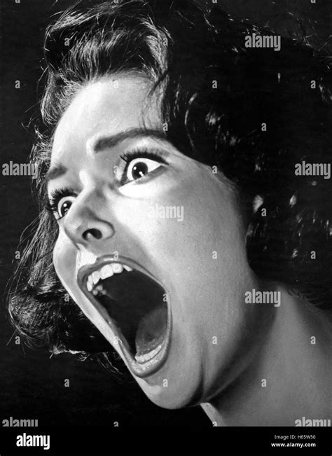 Screaming Woman Horror Movie Hi Res Stock Photography And Images Alamy