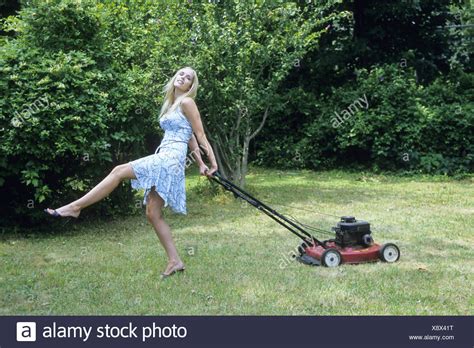 Funny Mowing The Lawn High Resolution Stock Photography And Images Alamy
