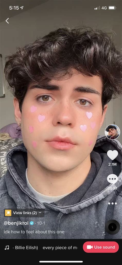 Benji Krol On Twitter When I Did This Look Everyone Was Being