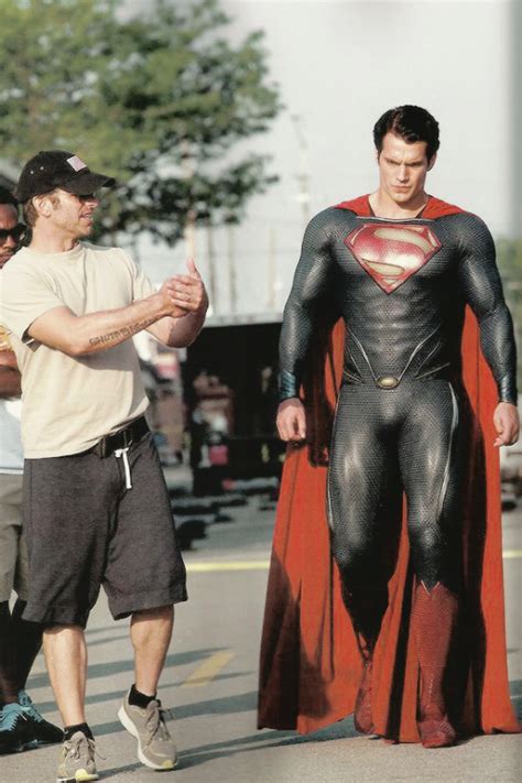 henry cavill with director zack snyder behind the scene of man of steel dc comics superman