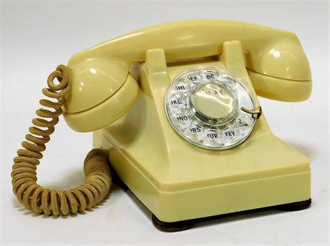 Western Electric Model 302 Rotary Phone Sold At Auction On 4th January