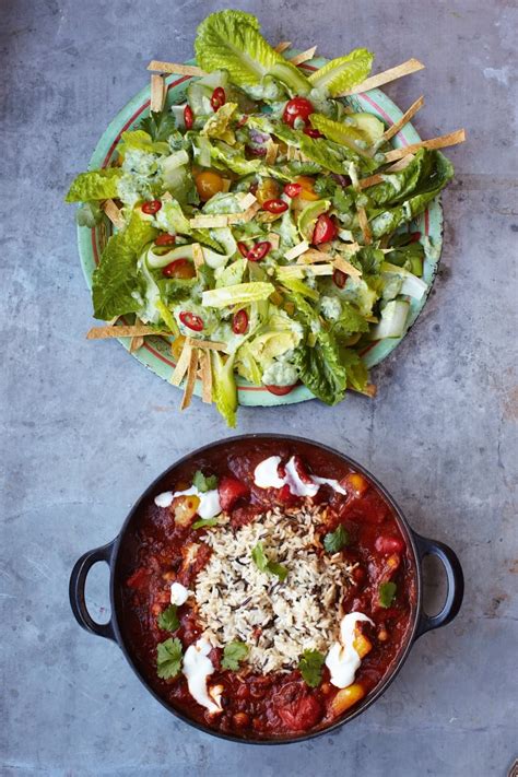 Jamie Oliver S 15 Minute Meals Veggie Chili With Crunchy Tortilla