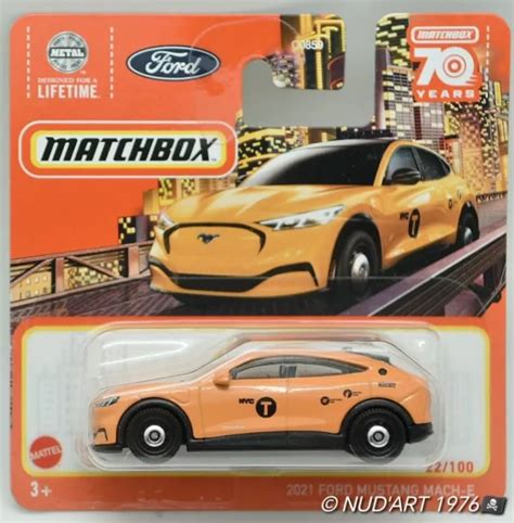 MATCHBOX 2021 FORD MUSTANG MACH E TAXI 2023 N 22 100 NYC TAXI