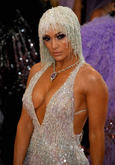 Jennifer Lopez Met Gala Bing Jennifer Lopez Met Gala 2019 Met Gala