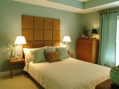 Color schemes for decorating your bedroom must be done with keen mind and care. Colors for a Bedroom - HomesFeed