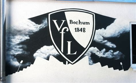 Alle aktuellen news zu vfl bochum sowie bilder, videos und infos zum verein, kader, spielplan, ergebnissen und der aktuellen aufstellung. Vfl Bochum Logo Wallpaper - 2011 2012 Vfl Bochum 1848 ...