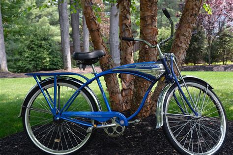 Schwinn Cruiser Deluxe Schwinn Cruiser Vintage Bikes Schwinn