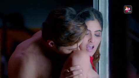 Nude Video Celebs Karishma Sharma Sexy Ragini MMS Returns S E