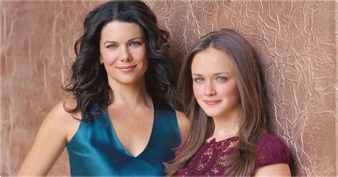 Gilmore Girls Behind The Scenes Tidbits That Ll Make You Want To