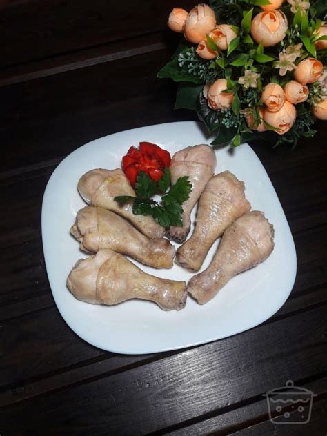 How long to boil chicken drumsticks. How to Boil Chicken Legs - How-to-Boil.com
