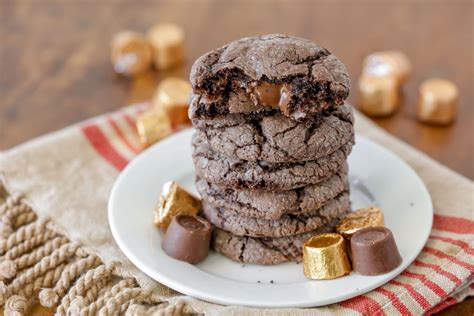 gooey chocolate rolo cookies {quick easy} lil luna