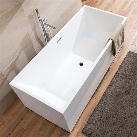 Luxury Inch Rectangle Freestanding Acrylic White Bathtub With Chrome Linear Overflow And