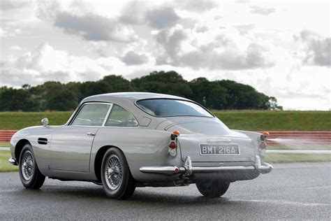 James Bonds Nostalgic Aston Martin Db5 Is Ready Gtspirit