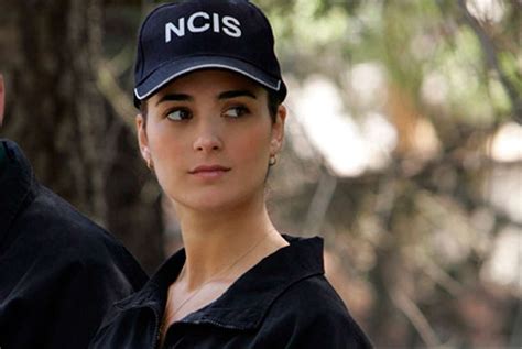 Cote De Pablo As Ziva David Ncis The Coolest And Best Agent That Has Ever Lived I Miss You