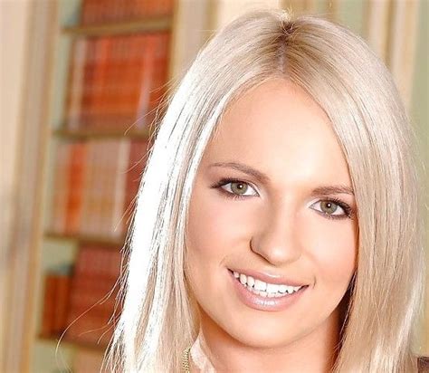 britney spring biography wiki age height career photos and more