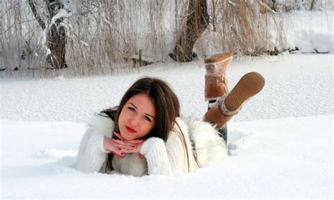 Kostenlose Foto Schnee Winter Mädchen Weiß Wetter Blond