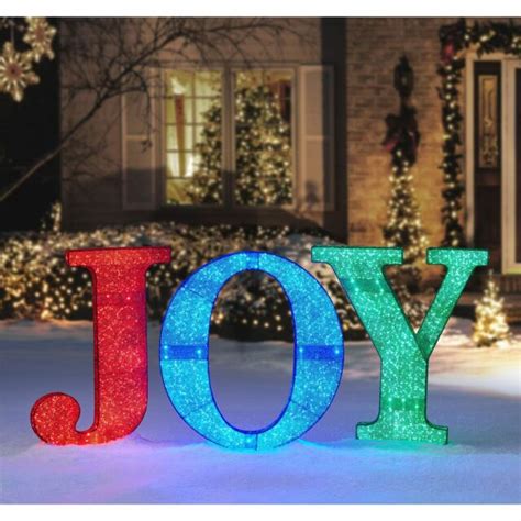 30 Joy Outdoor Christmas Decorations