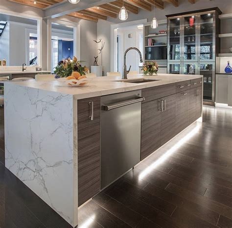 The waterfall edge is one of the most popular edges, making it an easy choice for a variety of décor styles. Countertop Inspiration - Colonial Granite Richmond