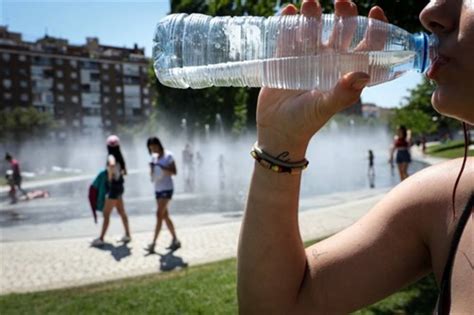 Salud Desactiva La Alerta Por Altas Temperaturas En Asturias Asturias Cope