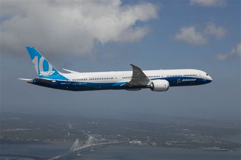 Aero Pacific Flightlines 787 10 Flies To Seattle For Start Of Yearlong
