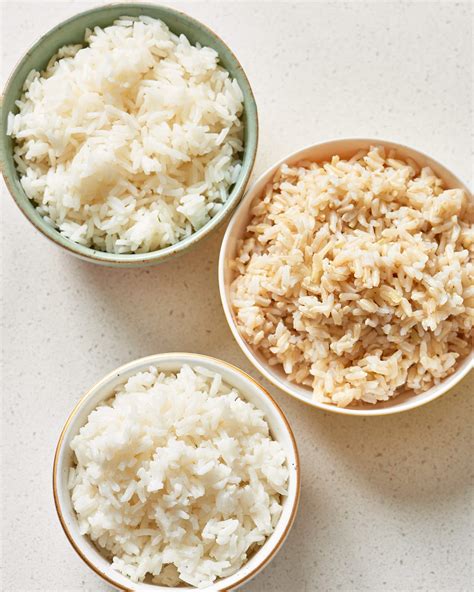 Cooking sticky rice in your rice cooker cuts down on steps and is so quick and easy to do you'll find yourself enjoying sticky rice more often. 3 Methods for Perfect Rice on the Stove | Kitchn