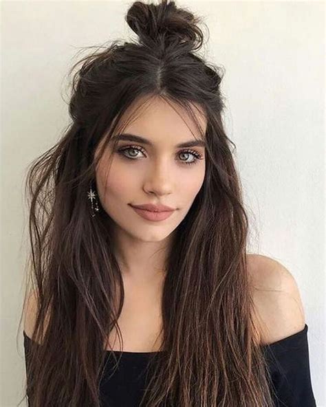41 Beautiful Long Hairstyle Ideas For Women Addicfashion Straight Hairstyles Chic